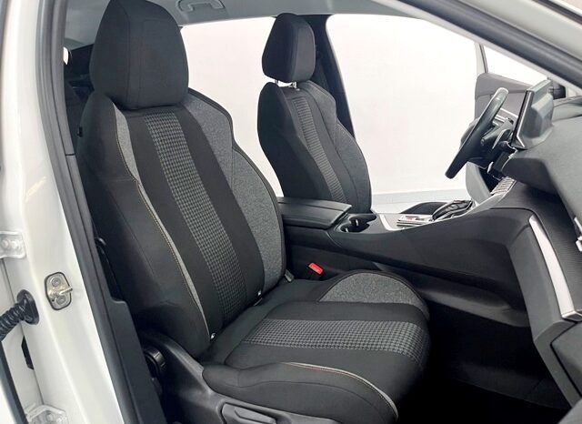PEUGEOT 3008 ACTIVE PACK 1.2i 130CV AT8 – AUTOMATICO AÑO 2021 lleno