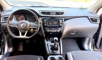NISSAN QASHQAI ACENTA 1.3i 140CV 6 VELOCIDADES AÑO 2021 lleno