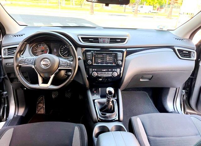 NISSAN QASHQAI ACENTA 1.3i 140CV 6 VELOCIDADES AÑO 2021 lleno