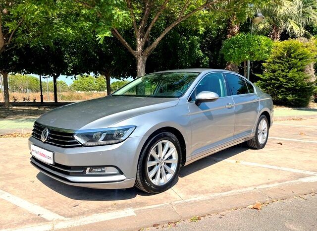 VOLKSWAGEN PASSAT ADVANCE 2.0TDi 150CV AUTOMATICO AÑO 2018 lleno