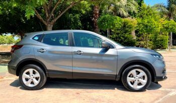 NISSAN QASHQAI ACENTA 1.3i 140CV 6 VELOCIDADES AÑO 2021 lleno