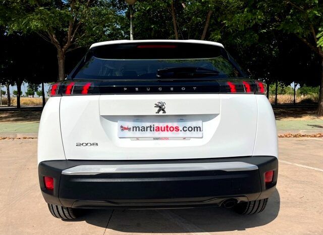 PEUGEOT 2008 ACTIVE PACK 1.2i 100CV 6 VELOCIDADES MODELO 2022 lleno