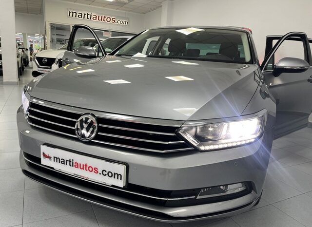 VOLKSWAGEN PASSAT ADVANCE 2.0TDi 150CV AUTOMATICO AÑO 2018 lleno