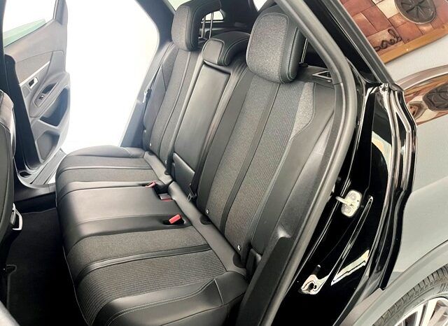 PEUGEOT 3008 ALLURE PACK 1.2i 130CV AT8 – AUTOMATICO AÑO 11-2021 lleno