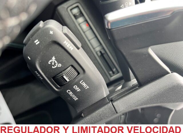 PEUGEOT 3008 ALLURE PACK 1.2i 130CV AT8 – AUTOMATICO AÑO 11-2021 lleno