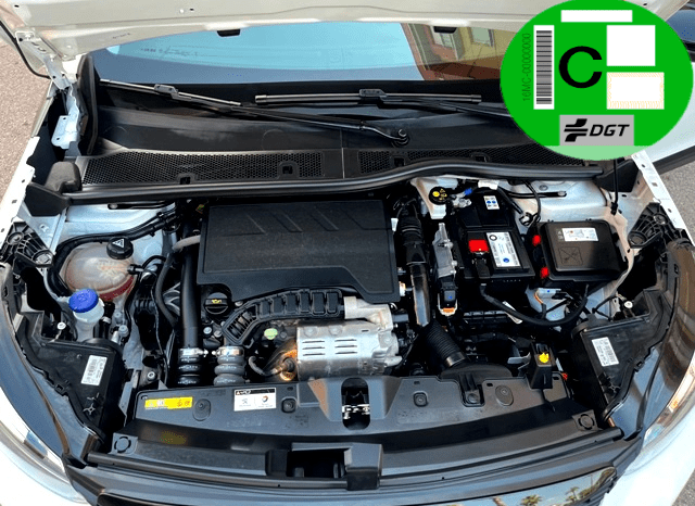 PEUGEOT 2008 ACTIVE PACK 1.2i 100CV 6 VELOCIDADES MODELO 2022 lleno