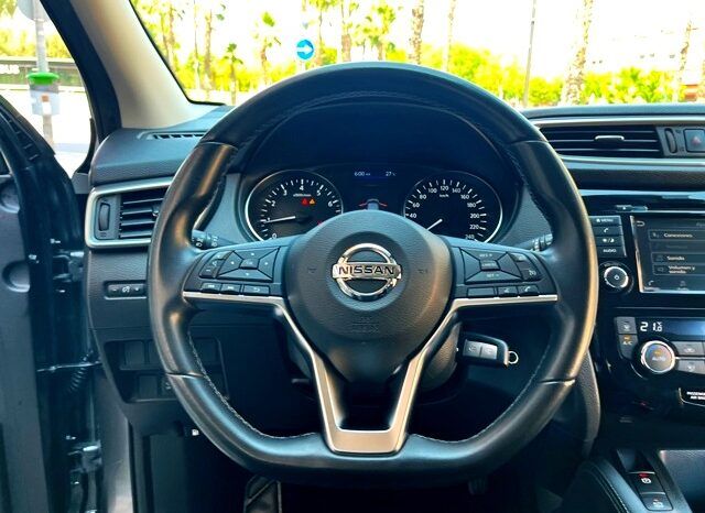 NISSAN QASHQAI ACENTA 1.3i 140CV 6 VELOCIDADES AÑO 2021 lleno
