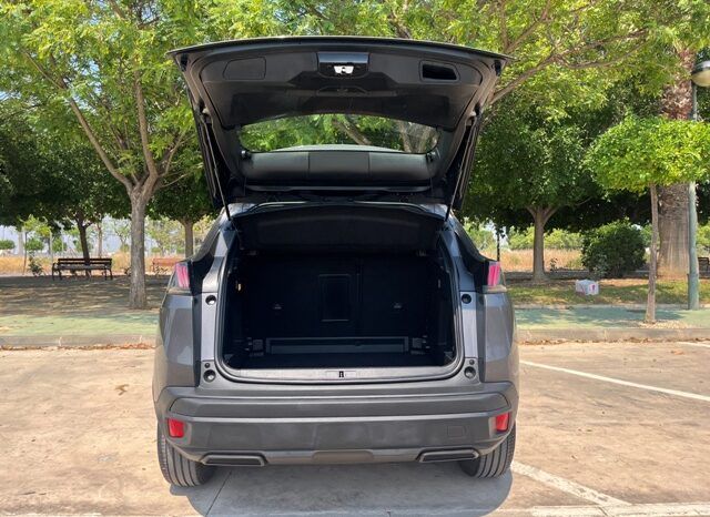 PEUGEOT 3008 ACTIVE PACK 1.5HDI 130CV 6 VELOCIDADES AÑO 2021 lleno