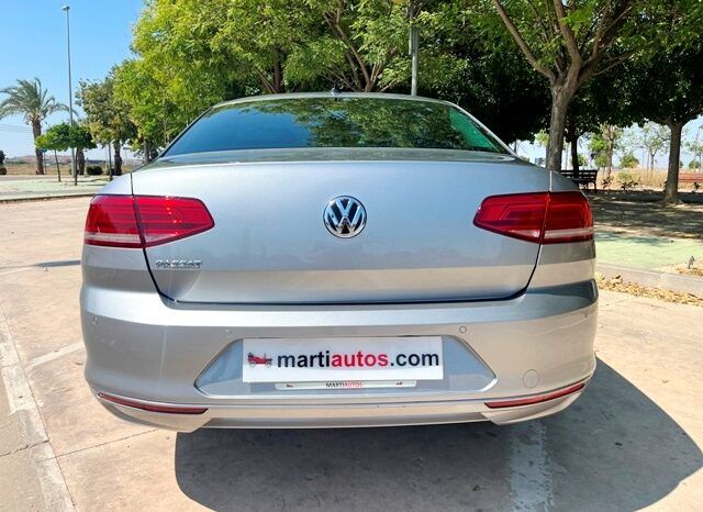 VOLKSWAGEN PASSAT ADVANCE 2.0TDi 150CV AUTOMATICO AÑO 2018 lleno