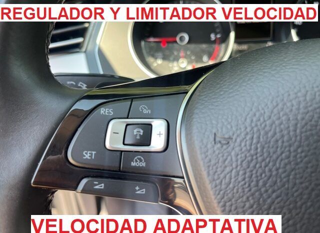 VOLKSWAGEN PASSAT ADVANCE 2.0TDi 150CV AUTOMATICO AÑO 2018 lleno