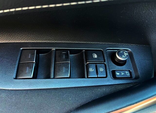 TOYOTA COROLLA ACTIVE TECH 125H  HYBRID AÑO 2021 lleno