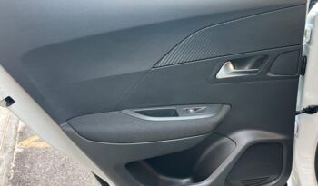 PEUGEOT 2008 ACTIVE PACK 1.2i 100CV 6 VELOCIDADES MODELO 2022 lleno