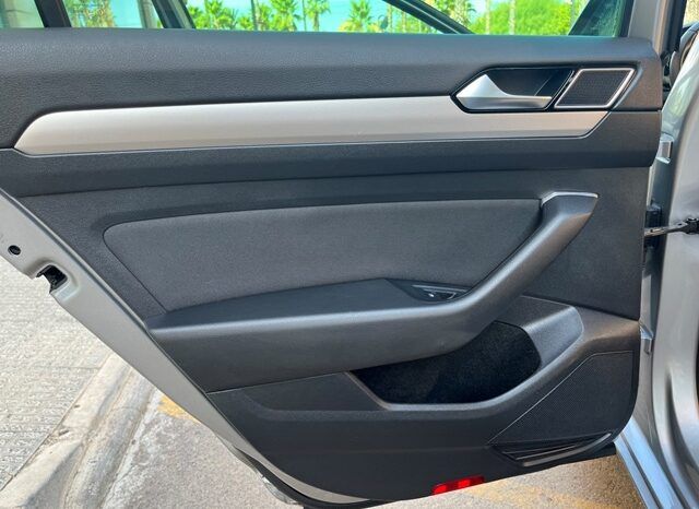 VOLKSWAGEN PASSAT ADVANCE 2.0TDi 150CV AUTOMATICO AÑO 2018 lleno