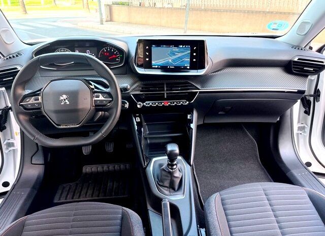 PEUGEOT 2008 ACTIVE PACK 1.2i 100CV 6 VELOCIDADES MODELO 2022 lleno