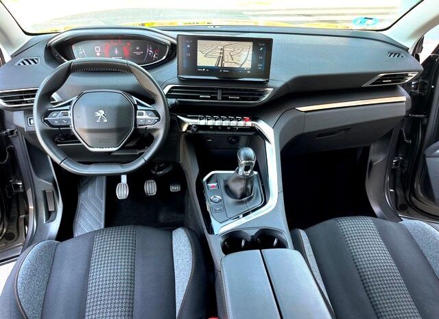 PEUGEOT 3008 ACTIVE PACK 1.5HDI 130CV 6 VELOCIDADES AÑO 2021 lleno