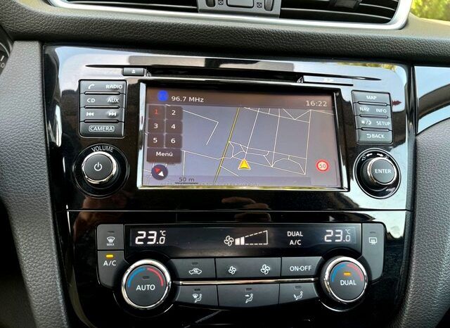 NISSAN QASHQAI ACENTA 1.5DCi 115CV 6 VELOCIDADES MODELO 2019 lleno
