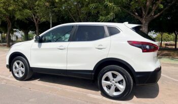 NISSAN QASHQAI ACENTA 1.5DCi 115CV 6 VELOCIDADES MODELO 2019 lleno