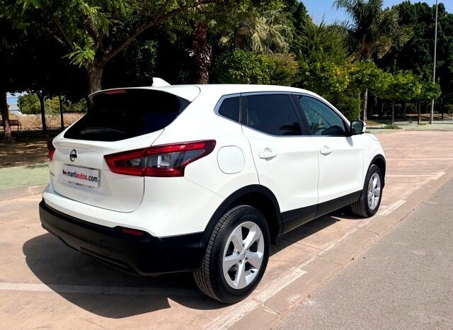 NISSAN QASHQAI ACENTA 1.5DCi 115CV 6 VELOCIDADES MODELO 2019 lleno