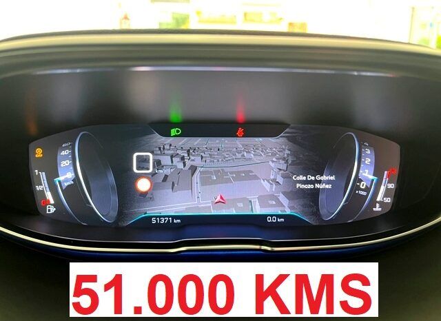 PEUGEOT 3008 ALLURE PACK 1.2i 130CV 6 VELOCIDADES AÑO 2019 lleno