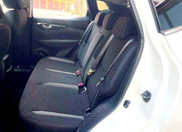 NISSAN QASHQAI ACENTA 1.5DCi 115CV 6 VELOCIDADES MODELO 2019 lleno