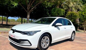 VOLKSWAGEN GOLF VIII 1.0TSi 110CV 6 VELOCIDADES AÑO 2021 lleno