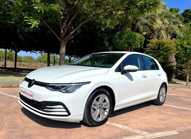 VOLKSWAGEN GOLF VIII 1.0TSi 110CV 6 VELOCIDADES AÑO 2021 lleno