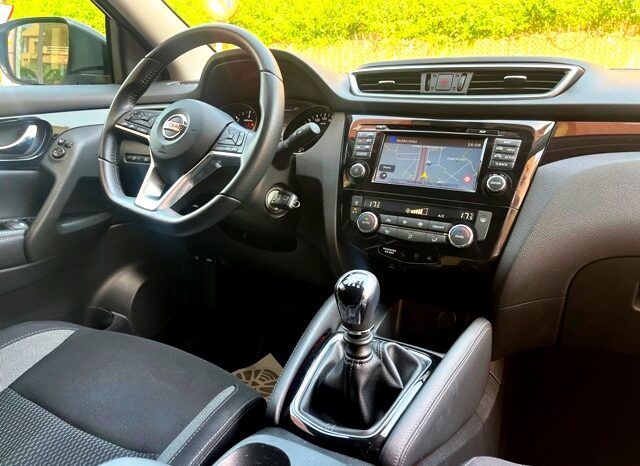 NISSAN QASHQAI ACENTA 1.5DCi 115CV 6 VELOCIDADES MODELO 2019 lleno