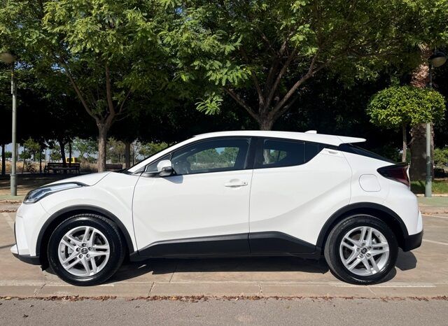 TOYOTA CHR ACTIVE 125H HYBRID AÑO 2022 lleno