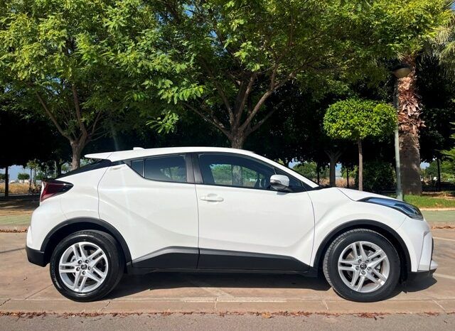 TOYOTA CHR ACTIVE 125H HYBRID AÑO 2022 lleno