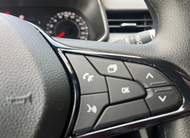 RENAULT CLIO BUSINESS 1.5DCi 90CV 6 VELOCIDADES AÑO 2020 lleno