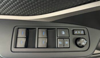 TOYOTA CHR ACTIVE 125H HYBRID AÑO 2022 lleno