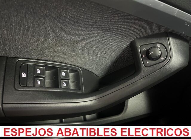 SEAT ATECA STYLE PLUS 1.0TSi 110CV 6 VELOCIDADES AÑO 2021 lleno