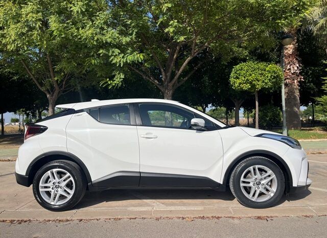 TOYOTA CHR ACTIVE 125H HYBRID AÑO 2022 lleno