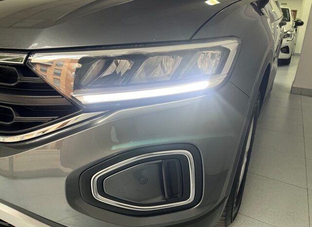 VOLKSWAGEN T ROC BUSINESS 1.0TSi 115CV 6 VELOCIDADES AÑO 2024 lleno