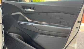 TOYOTA CHR ACTIVE 125H HYBRID AÑO 2021 lleno