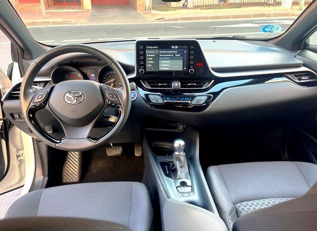 TOYOTA CHR ACTIVE 125H HYBRID AÑO 2022 lleno