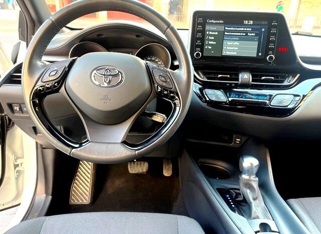 TOYOTA CHR ACTIVE 125H HYBRID AÑO 2022 lleno