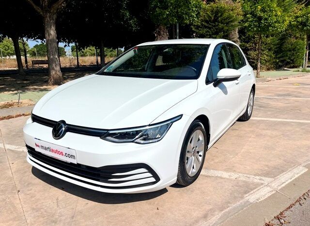 VOLKSWAGEN GOLF VIII 1.0TSi 110CV 6 VELOCIDADES AÑO 2021 lleno