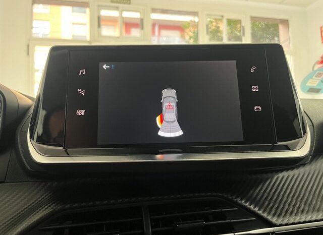 PEUGEOT 2008 ACTIVE 1.2i 100CV 6 VELOCIDADES MODELO 2022 lleno