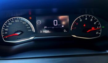 PEUGEOT 2008 ACTIVE 1.2i 100CV 6 VELOCIDADES MODELO 2022 lleno