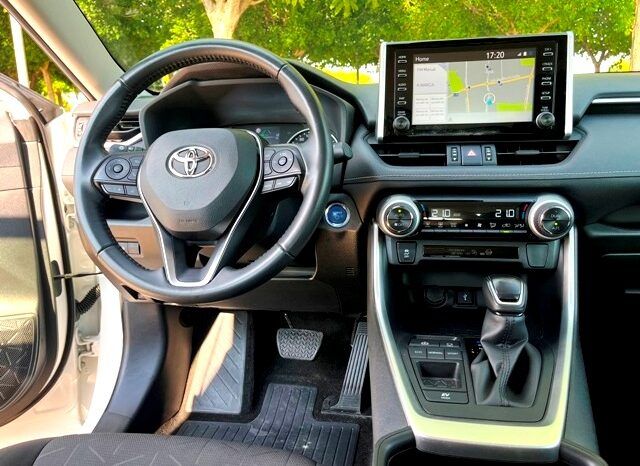 TOYOTA RAV4 HYBRID BUSINESS AÑO 2022 lleno