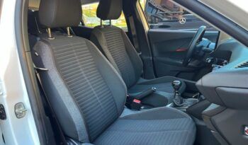 PEUGEOT 2008 ACTIVE 1.2i 100CV 6 VELOCIDADES MODELO 2022 lleno