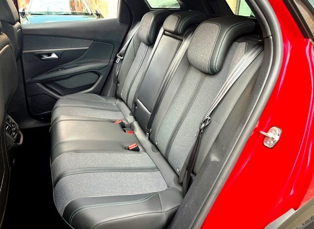 PEUGEOT 3008 ALLURE PACK 1.2i 130CV AT8 – AUTOMATICO AÑO 2021 lleno