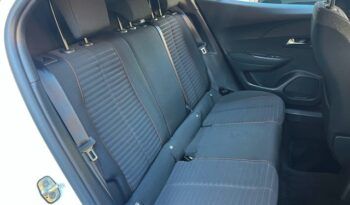 PEUGEOT 2008 ACTIVE 1.2i 100CV 6 VELOCIDADES MODELO 2022 lleno