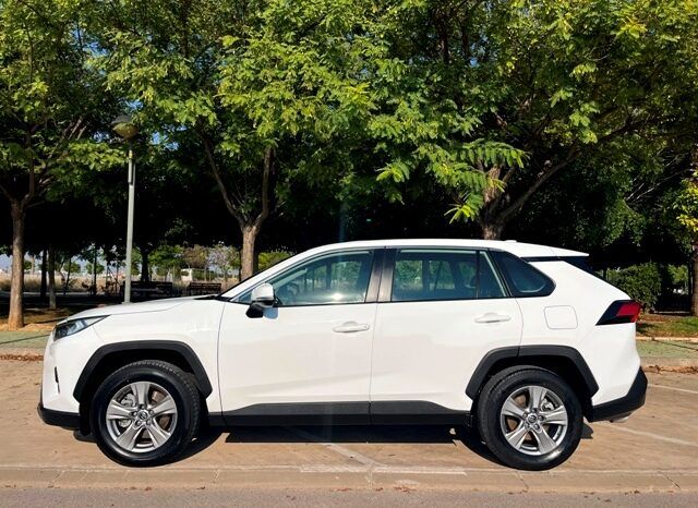 TOYOTA RAV4 HYBRID BUSINESS AÑO 2022 lleno