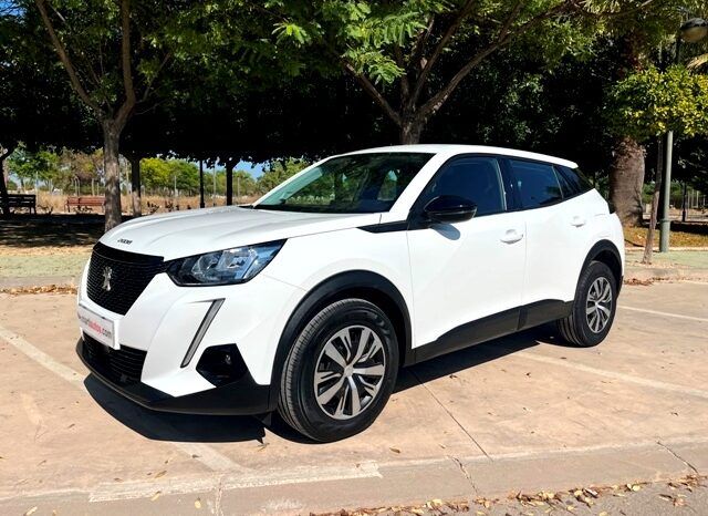 PEUGEOT 2008 ACTIVE 1.2i 100CV 6 VELOCIDADES MODELO 2022 lleno