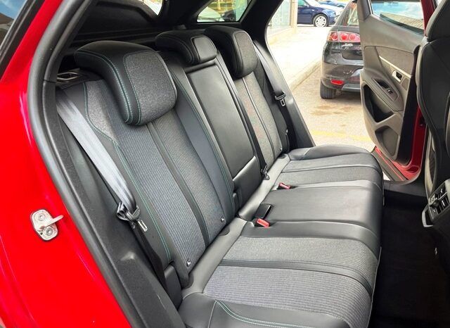 PEUGEOT 3008 ALLURE PACK 1.2i 130CV AT8 – AUTOMATICO AÑO 2021 lleno