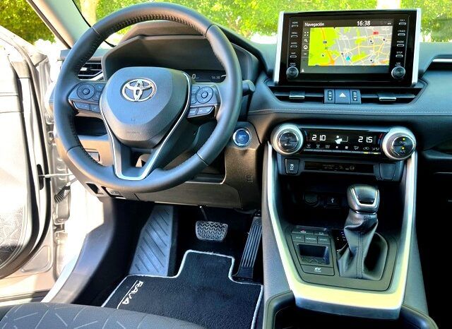 TOYOTA RAV4 ADVANCE 220H HYBRID AÑO 2021 lleno