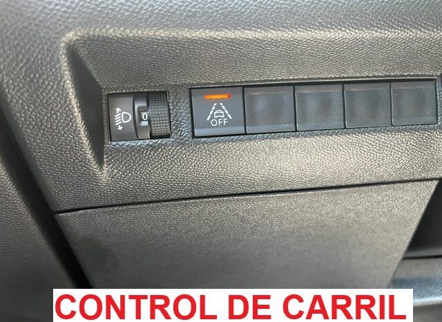 PEUGEOT 2008 ACTIVE 1.2i 100CV 6 VELOCIDADES MODELO 2022 lleno