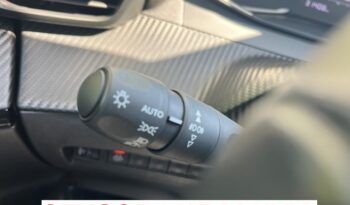 PEUGEOT 2008 ACTIVE 1.2i 100CV 6 VELOCIDADES MODELO 2022 lleno